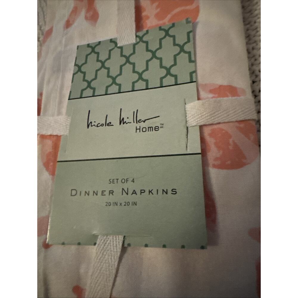 4 Pack NICOLE MILLER Bunny Easter Spring Pink Cloth Napkins 18x18 Easter NIP NEW - Picture 2 of 9